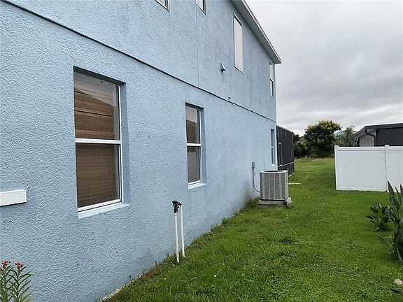 5th image of 1735 PINE RIDGE DRIVE