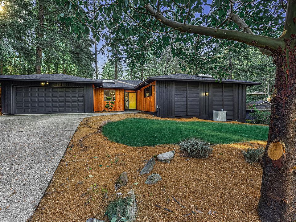 1st image of 14740 SW Tierra Del Mar Dr