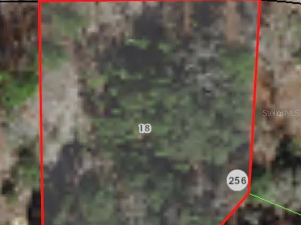 3198 W Montgomery Ln #18, Dunnellon, FL 34433