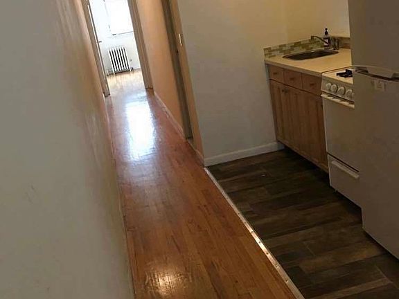 5th image of 114 E 1st St APT 21B