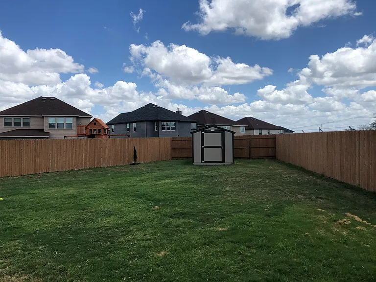 408 Landmark Stone — Photo 6