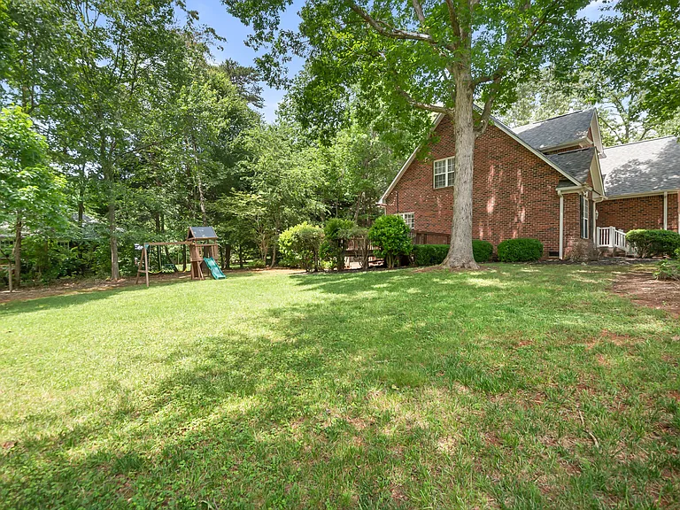 7309 Windy Pine Cir — Photo 26