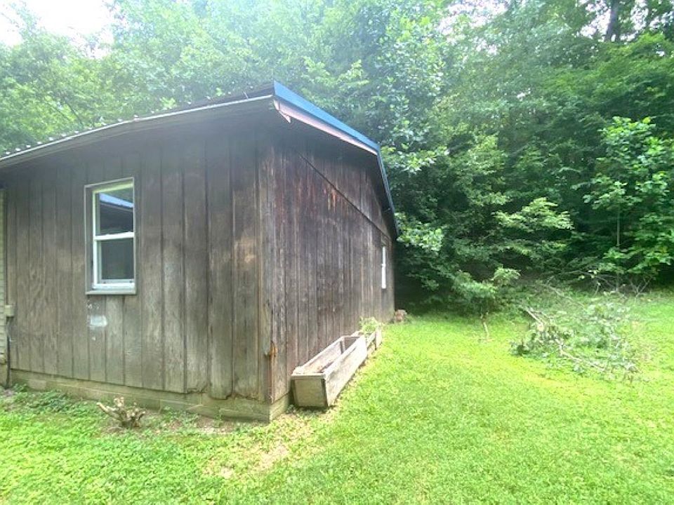 10th image of 7285 Locust Rd