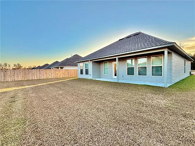 44236 Joe Louis Dr — Photo 16