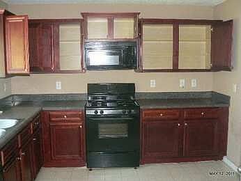2nd image of 5463 Bluegrass Dr