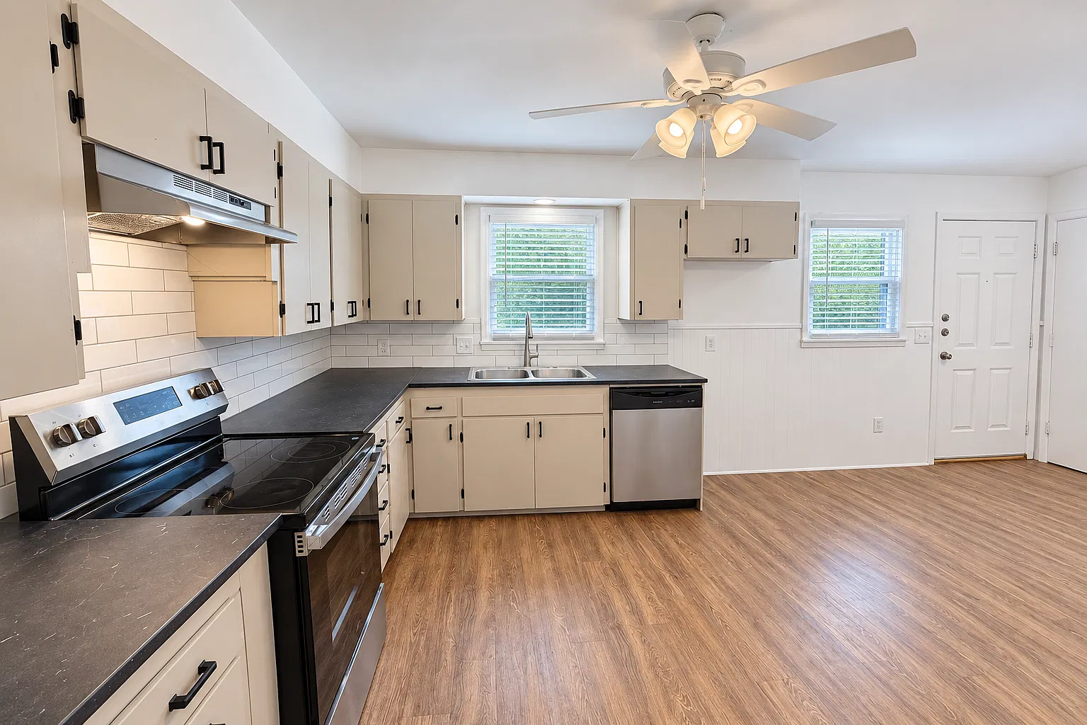 2 bed, 1020 sqft, $1,395 — Photo 4
