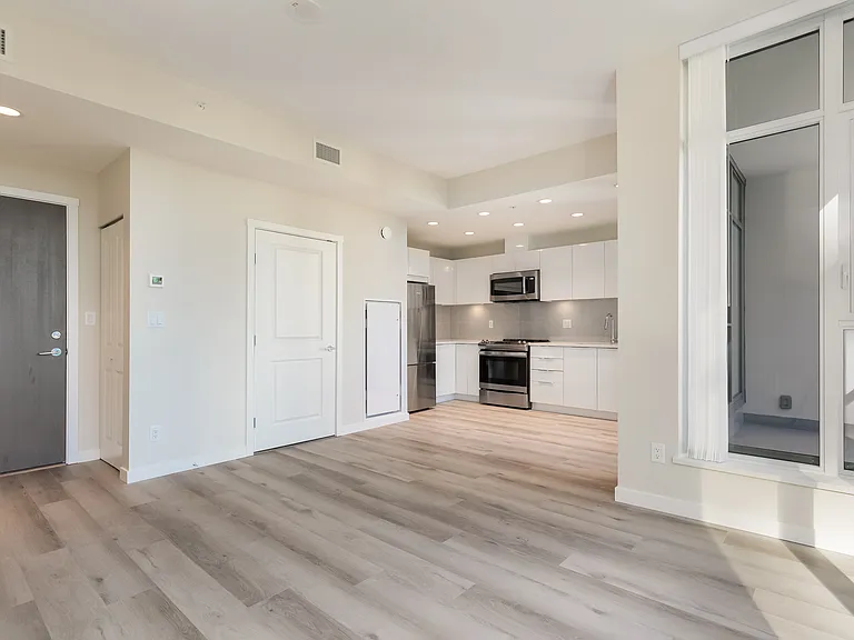 1182 Westwood St — Photo 69