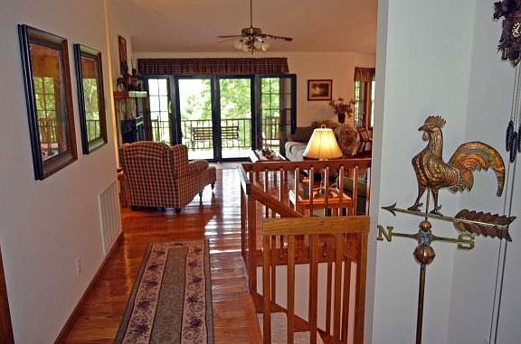 3rd image of 208 Laurel Highlands Dr