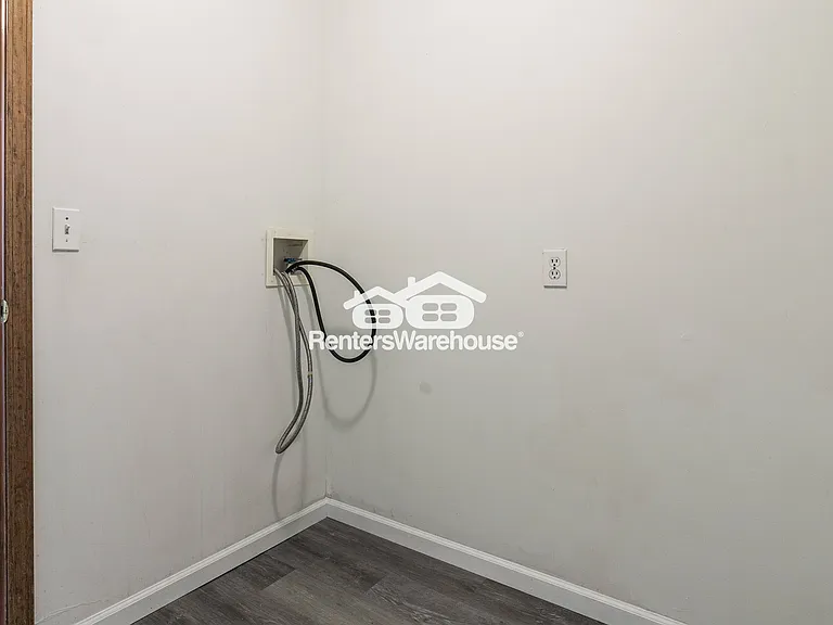 1500 Galway Ct — Photo 14