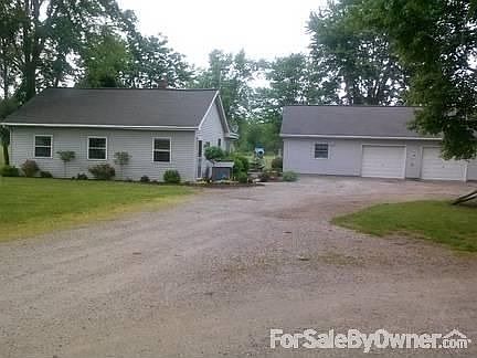 House and 3 car garage
