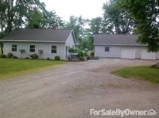 7620 Goshen Rd, Fort Wayne, IN 46818