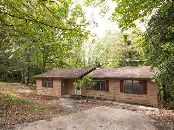16 Stonebrook Dr, Franklin, NC 28734