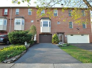 1917 Georgia Dr, Whitehall, PA 18052