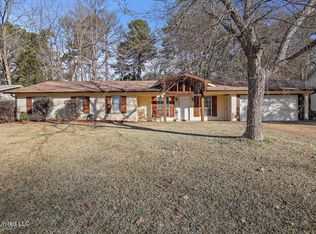 1209 Dogwood Dr, Clinton, MS 39056