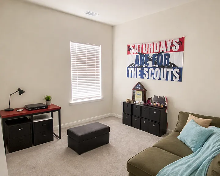 712 Mill Creek Cir — Photo 7