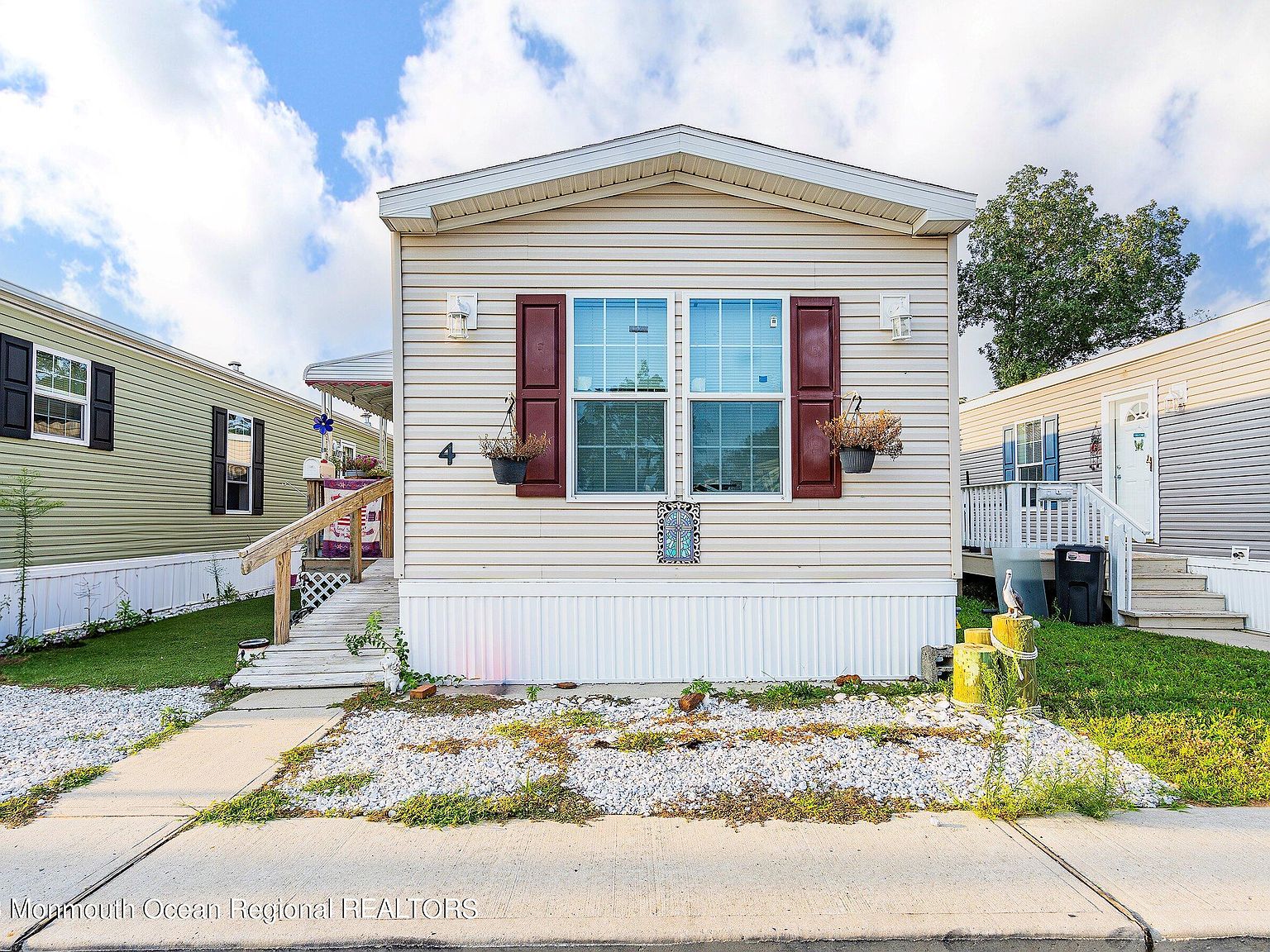 4 Mary Ann, Keansburg, NJ 07734 | MLS #22322159 | Zillow