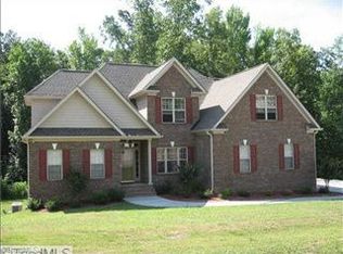 4048 Ridgeline Dr, Kernersville, NC 27284