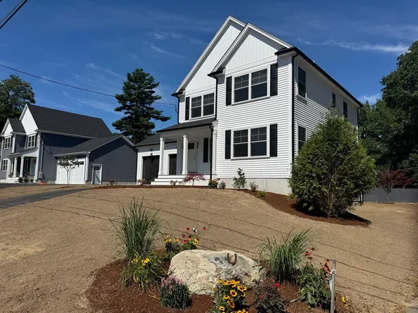 19 Barberry Rd, Mansfield, MA 02048