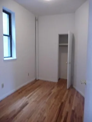 Rented by Rent Manhattan | media 2