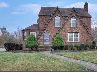 6473 S Canterbury Rd, Parma, OH 44129