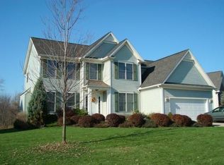 8006 Summersweet Trl, Northfield, OH 44067