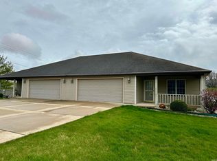 10 Blackberry Ln, Delphi, IN 46923