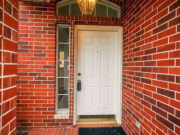 2nd image of 14411 Legend Falls Ct