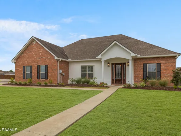 1404 Bonnet St, New Iberia, LA 70563
