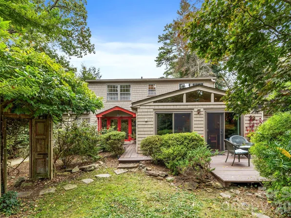 190 School Rd, Asheville, NC 28806