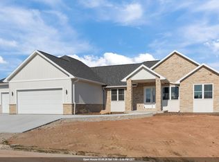 266 E Sweetwater Way, Appleton, WI 54913
