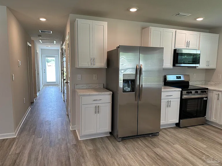6497 Firefly Dr — Photo 9