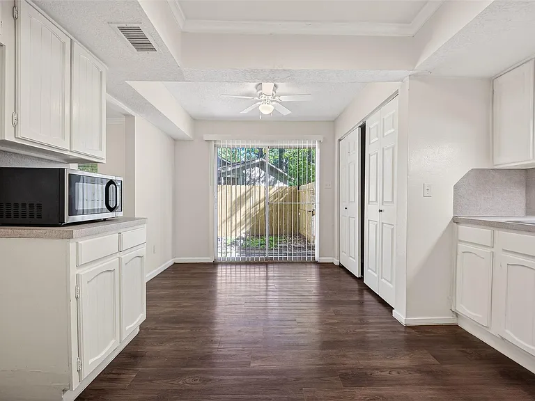 1106 E Red Cedar Cir — Photo 22