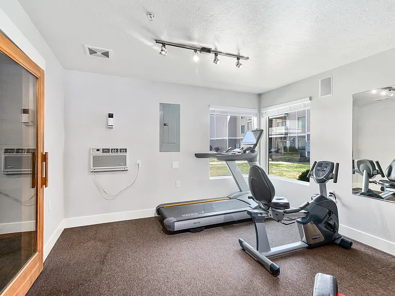 Barrington Place Apartments — Photo 8