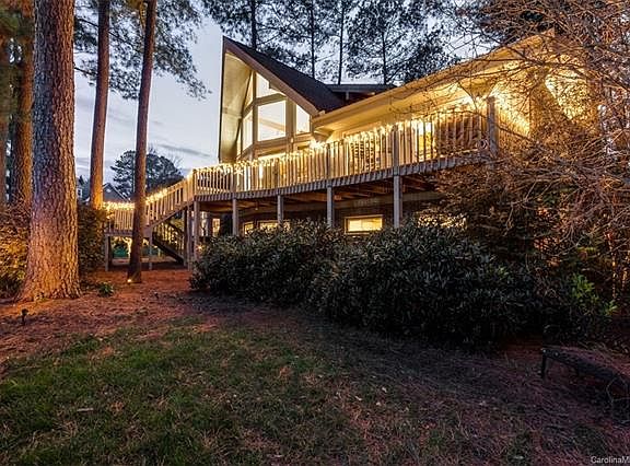 4th image of 802 Lake Mist Dr