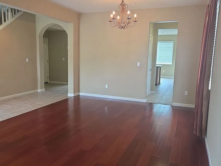 5220 Antiquity Cir — Photo 4