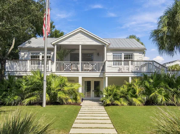717 Carolina Blvd, Isle Of Palms, SC 29451