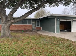 1349 Ray Dr, Corpus Christi, TX 78411