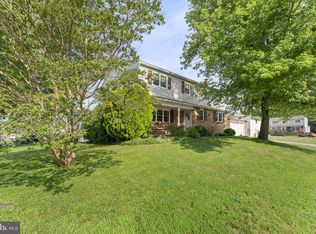 2 Martin Dr, Newark, DE 19713