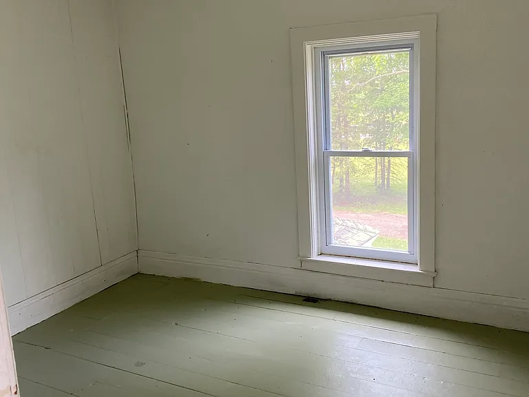 small bedroom 2