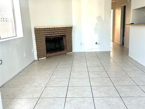 2nd image of 4533 Ross Ave