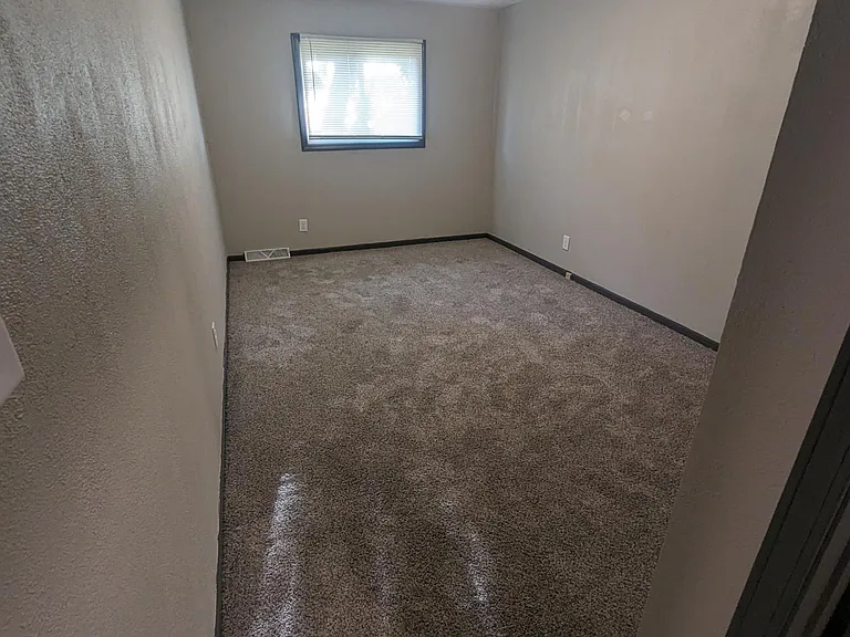 9901 W Hampton Ave — Photo 14
