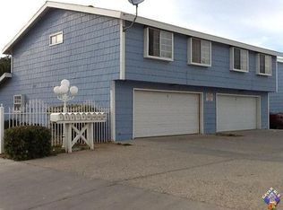 5033 W Avenue L10 APT 8, Lancaster, CA