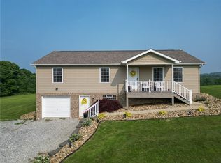 667 Ridge Rd, Georgetown, PA 15043