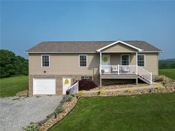 667 Ridge Rd, Georgetown, PA 15043