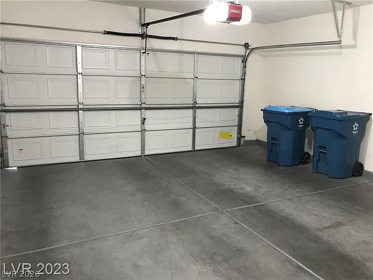 9746 Kampsville Ave — Photo 30