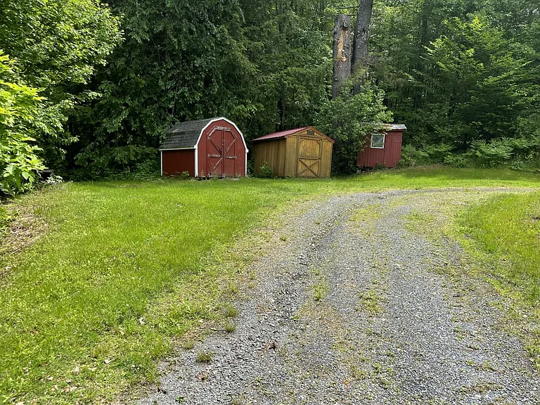 1093 Route 120 — Photo 11