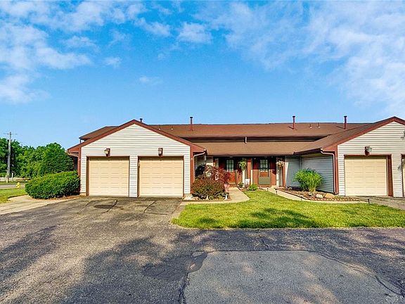 2nd image of 28 Highpoint Dr