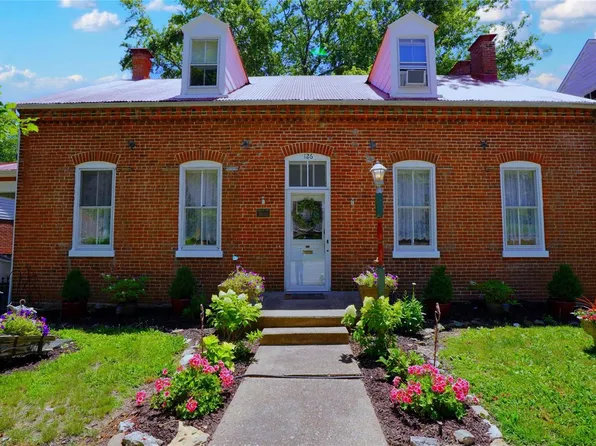 126 W 2nd St, Hermann, MO 65041