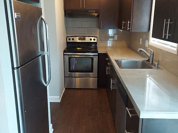 4th image of 3001 E 20th St #3019
