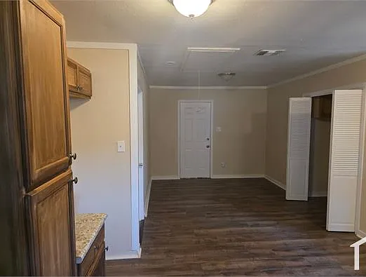 3727 Catherine St — Photo 12